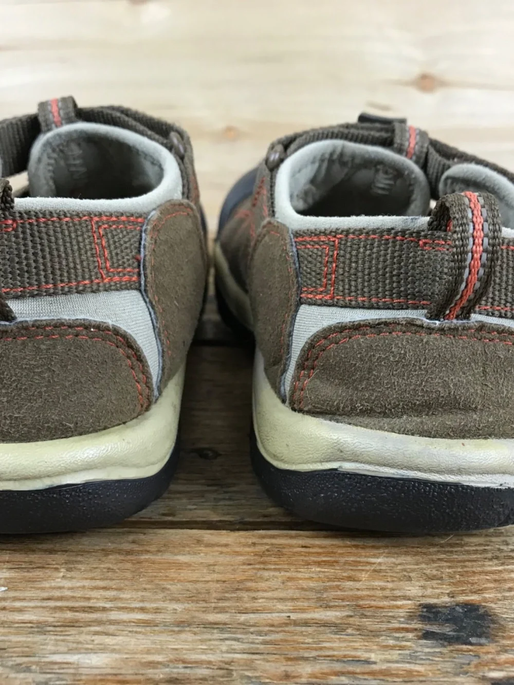 Keen Kids Sandals Boy/Girl Brown Approx Sz 1 Water Sport Shoes Newport Unisex